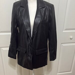 Abercrombie & Fitch Black Blazer with Structured Shoulders